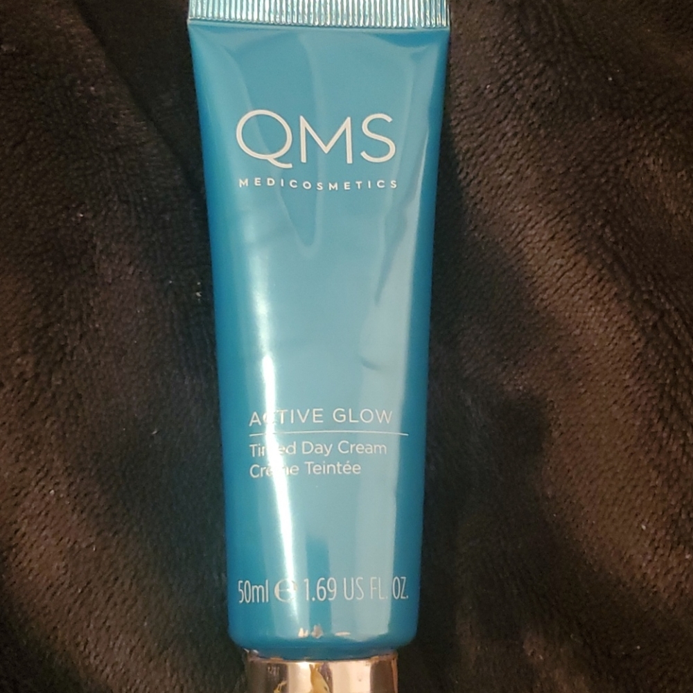Tinted cream